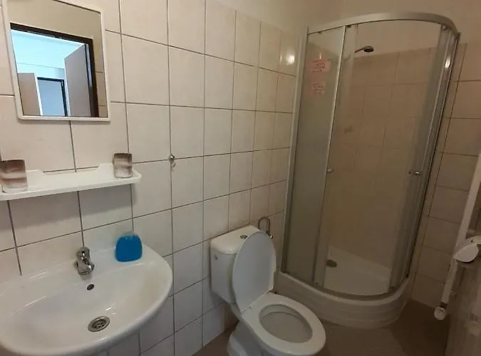 Πανσιόν Fontana 3*