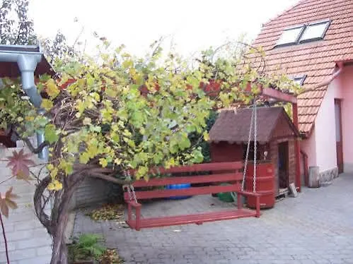Πανσιόν Fontana Mikulov